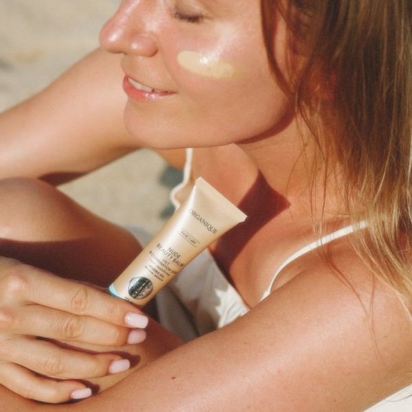Krem upiększający dla skóry tłustej i mieszanej Nude Beauty Balm