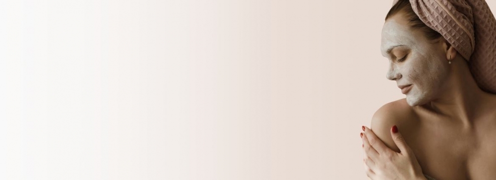 Przegląd peelingów do twarzy - jaki peeling do twarzy jest najlepszy?